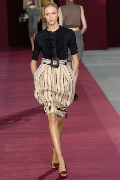 Look 7